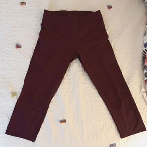 Athleta Mesh Contender Capri